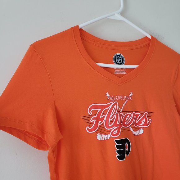 Philadelphia Flyers V-Neck T-Shirt Tee Girls XL (14/16) Orange NHL Youth Kids - Picture 3 of 10